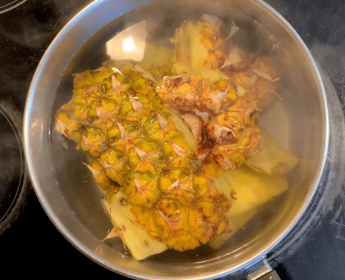 Pineapple peels Drt's Naturals